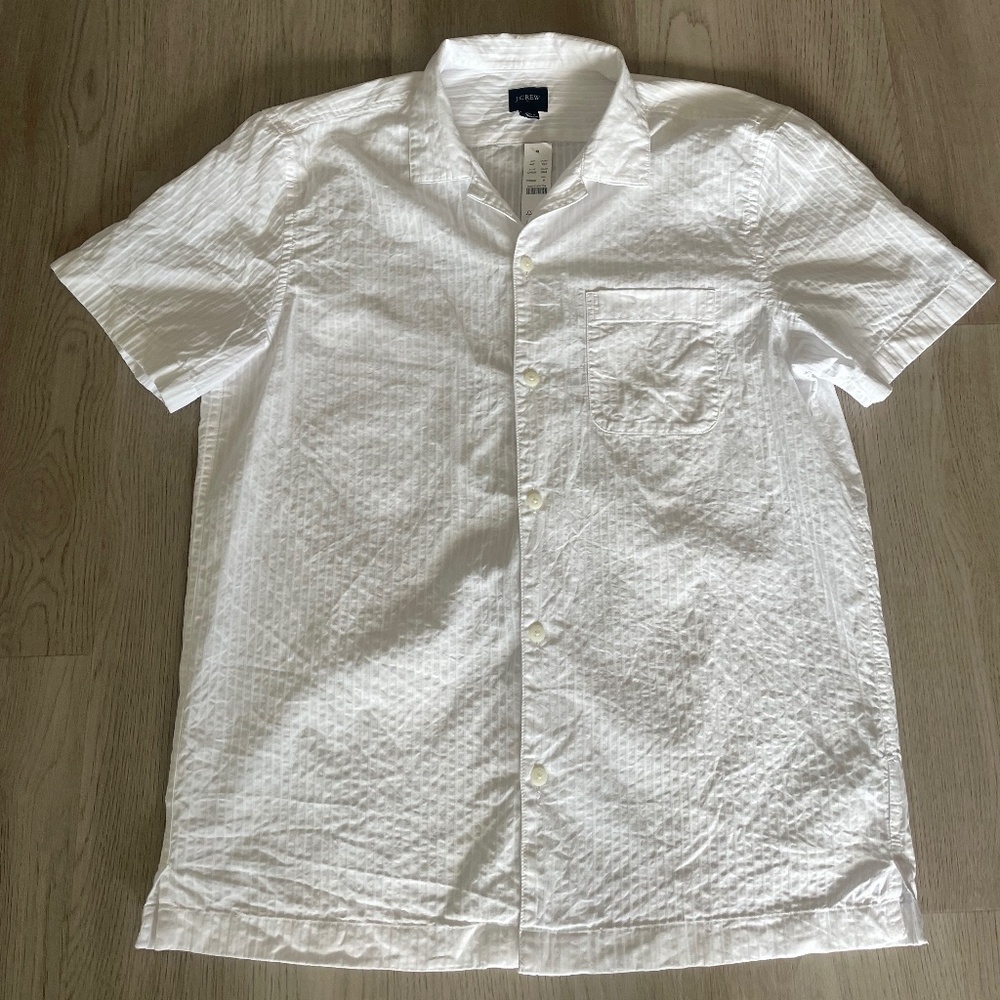 J Crew White Short-sleeve textured camp shirt Medium